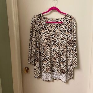 Cheetah/leopard print tee